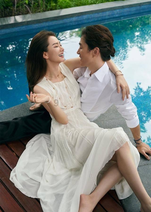 为什么螳螂“自杀”后，肚子里会钻出一条虫？看完真是大开眼界！游戏画面