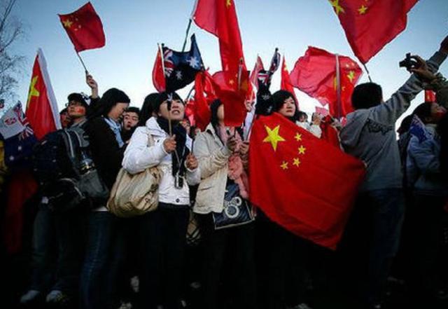 小小兵团