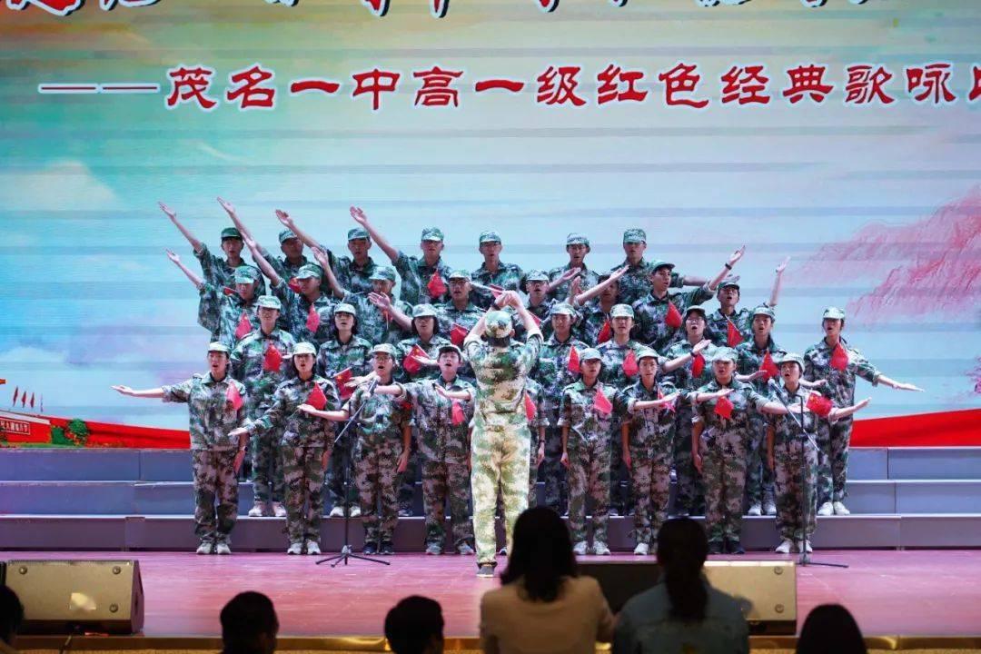 陈国坤《西装暴徒》上线,够燃够暴力!武打戏份不错,有点李小龙的影子了!