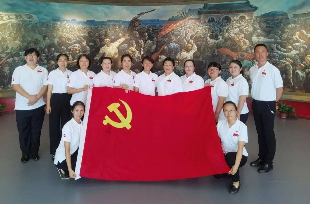 想买一个超薄笔记本电脑，有什么好的推荐吗？游戏画面