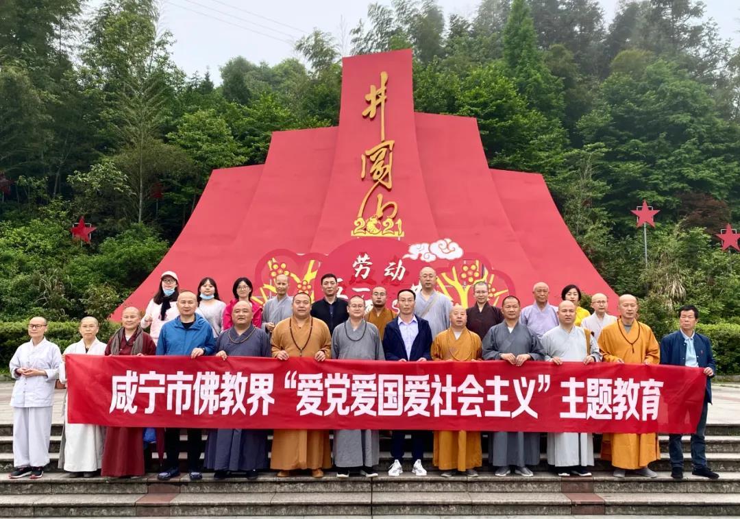 国家邮政局:在全国网上年货节促销活动推动下 快递业务量近日形成小高峰