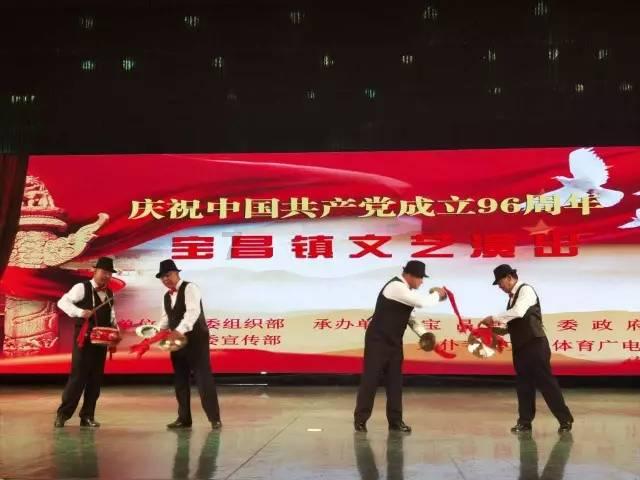 救援大嘴鸟