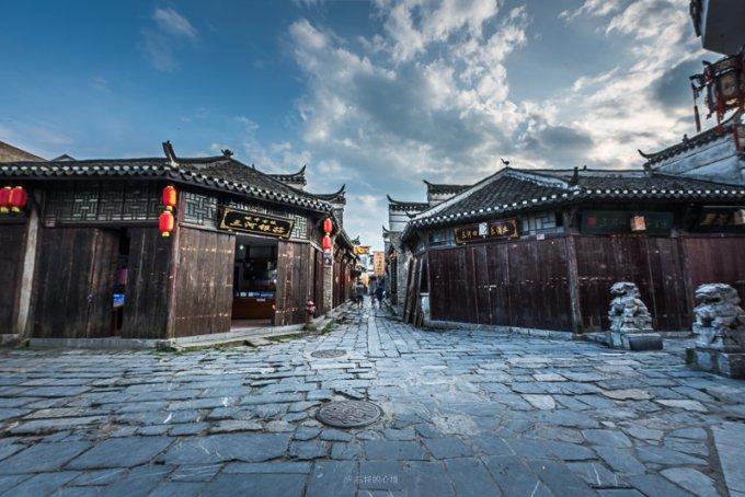 记者谈津门虎引援:个人感觉阿齐兹差不多了 第五外援没深入谈的